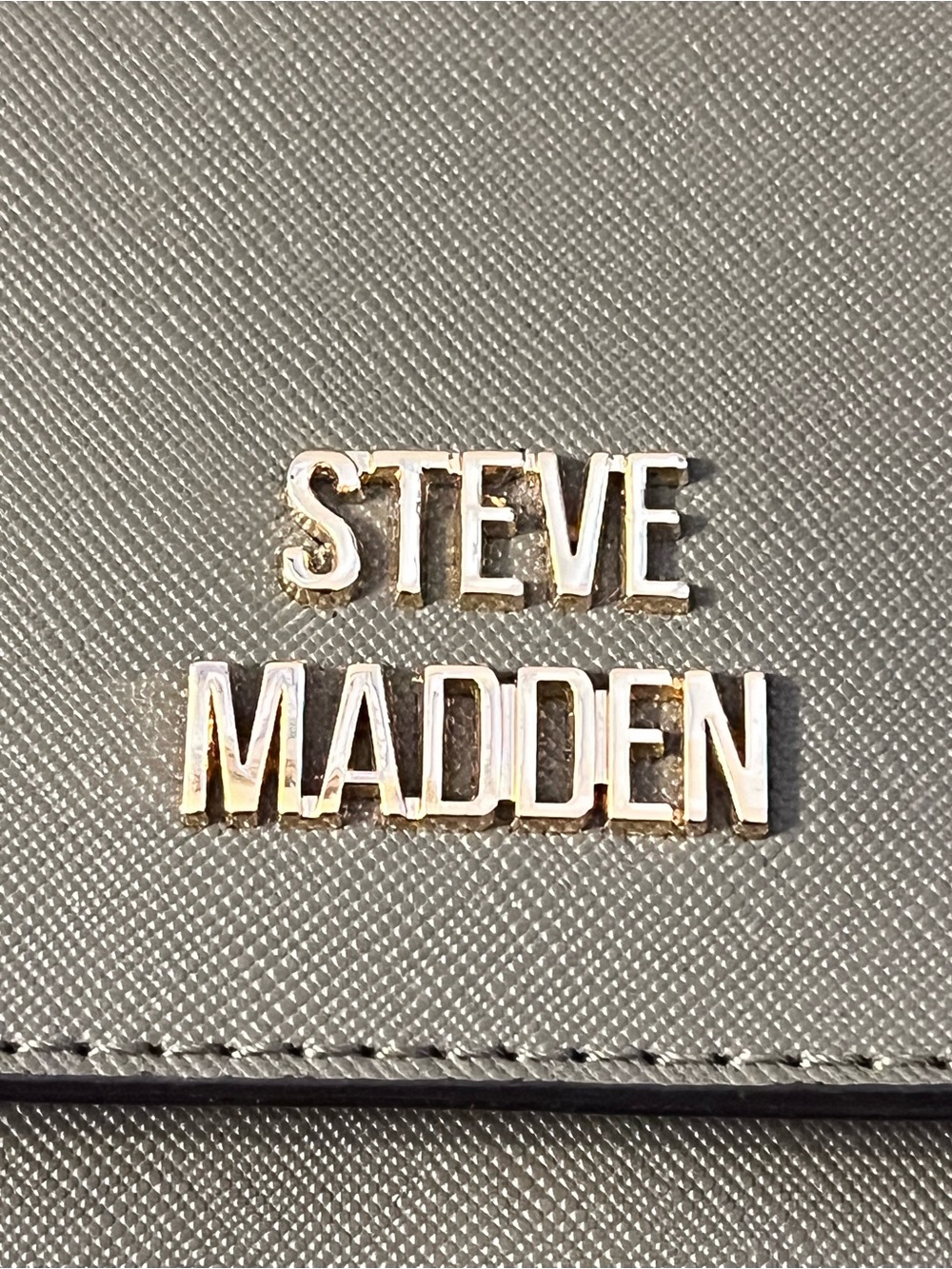 Steve Madden Olive Green Crossbody Bag with Gold Logo - Picture 3 of 10